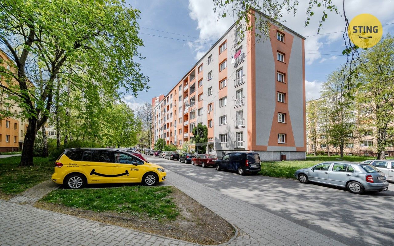 Pronájem bytu 2+1 52 m² - foto 9