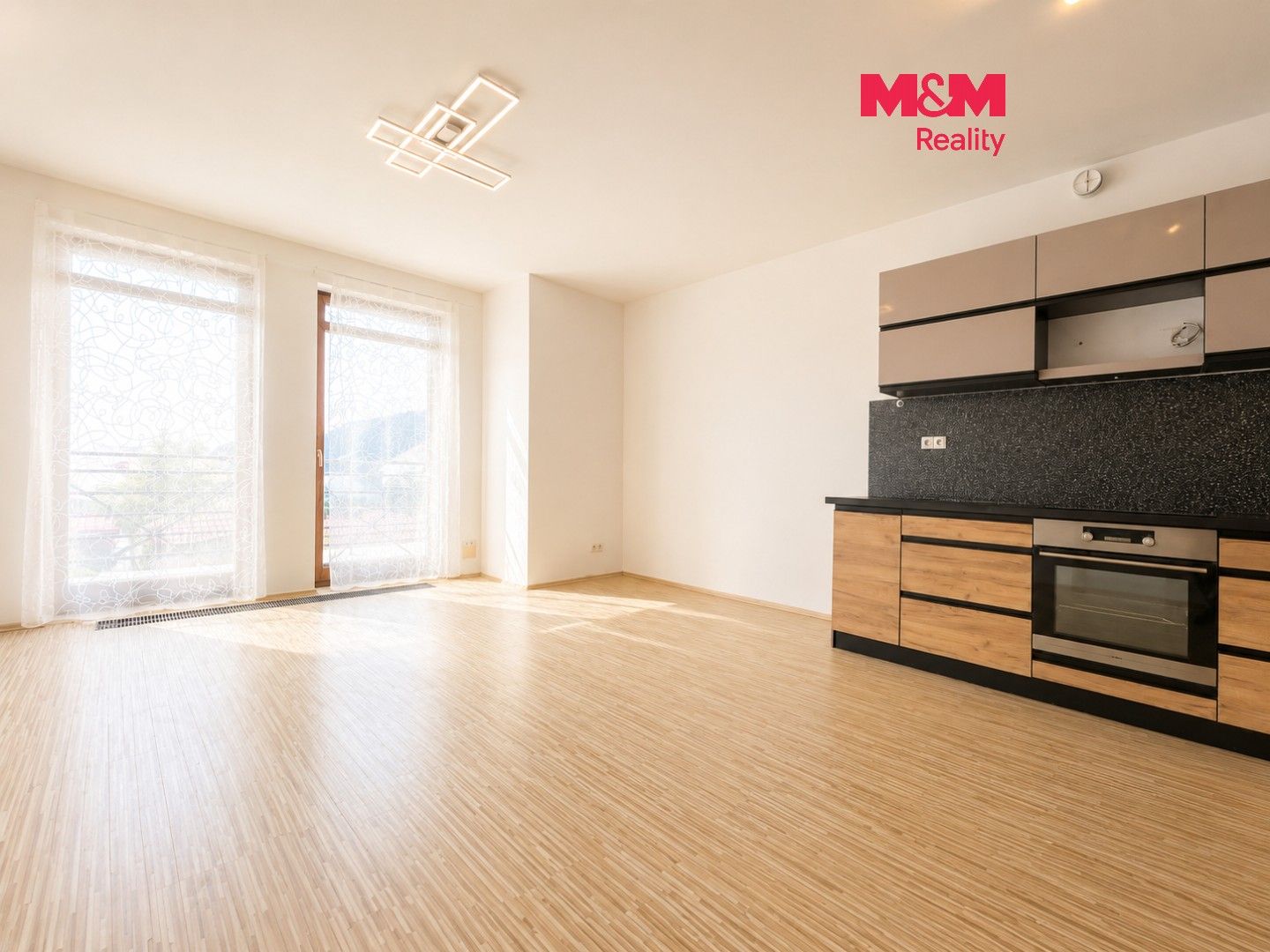 Prodej bytu 3+kk 75 m² - foto 1