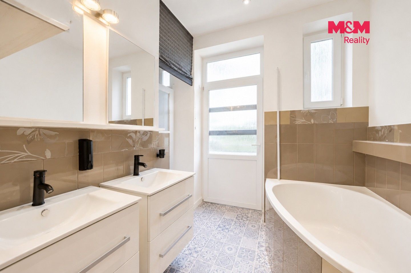 Prodej bytu 4+kk 108 m² - foto 4