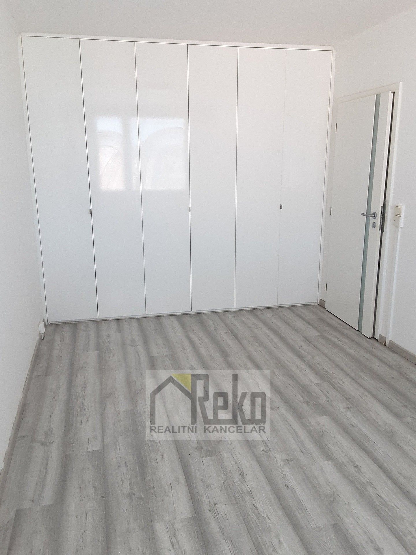 Prodej bytu 3+kk 65 m² - foto 5