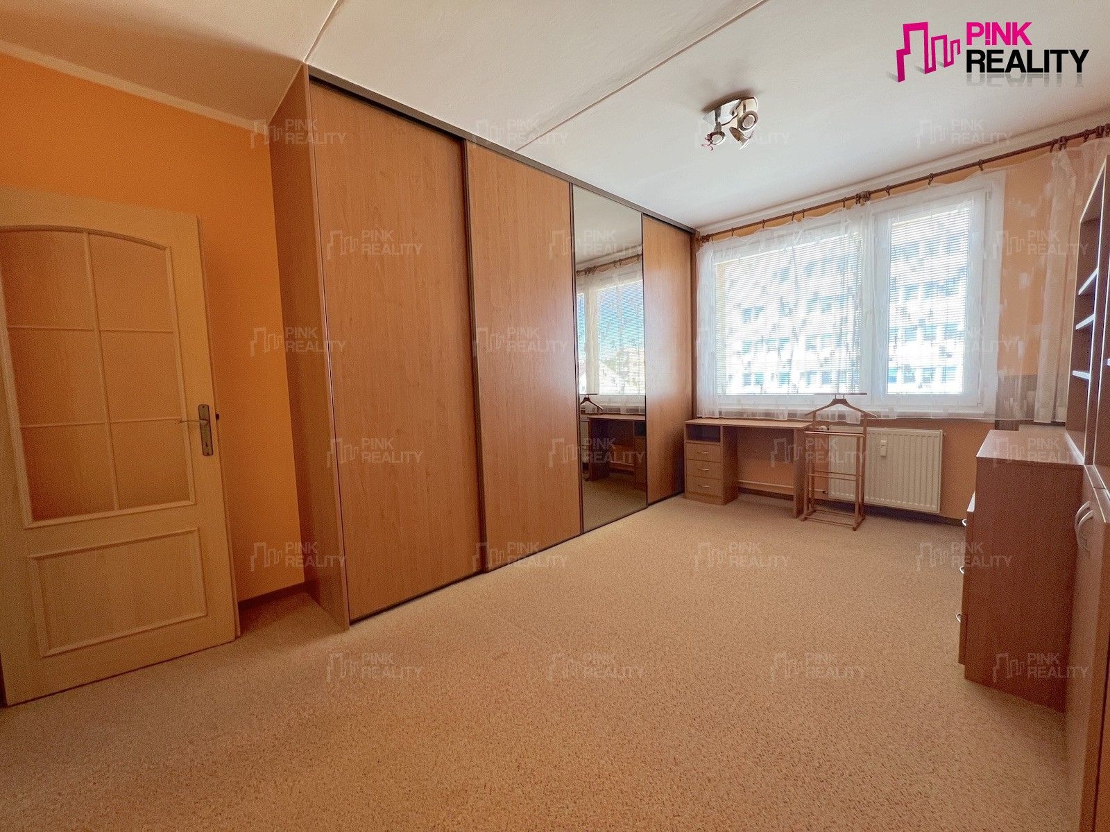 Pronájem bytu 3+1 79 m² - foto 5