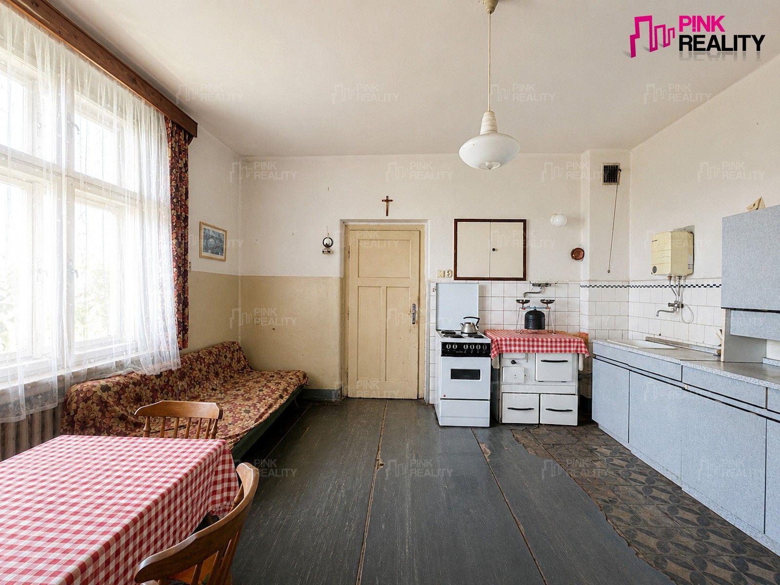 Prodej domu 677 m² - foto 2