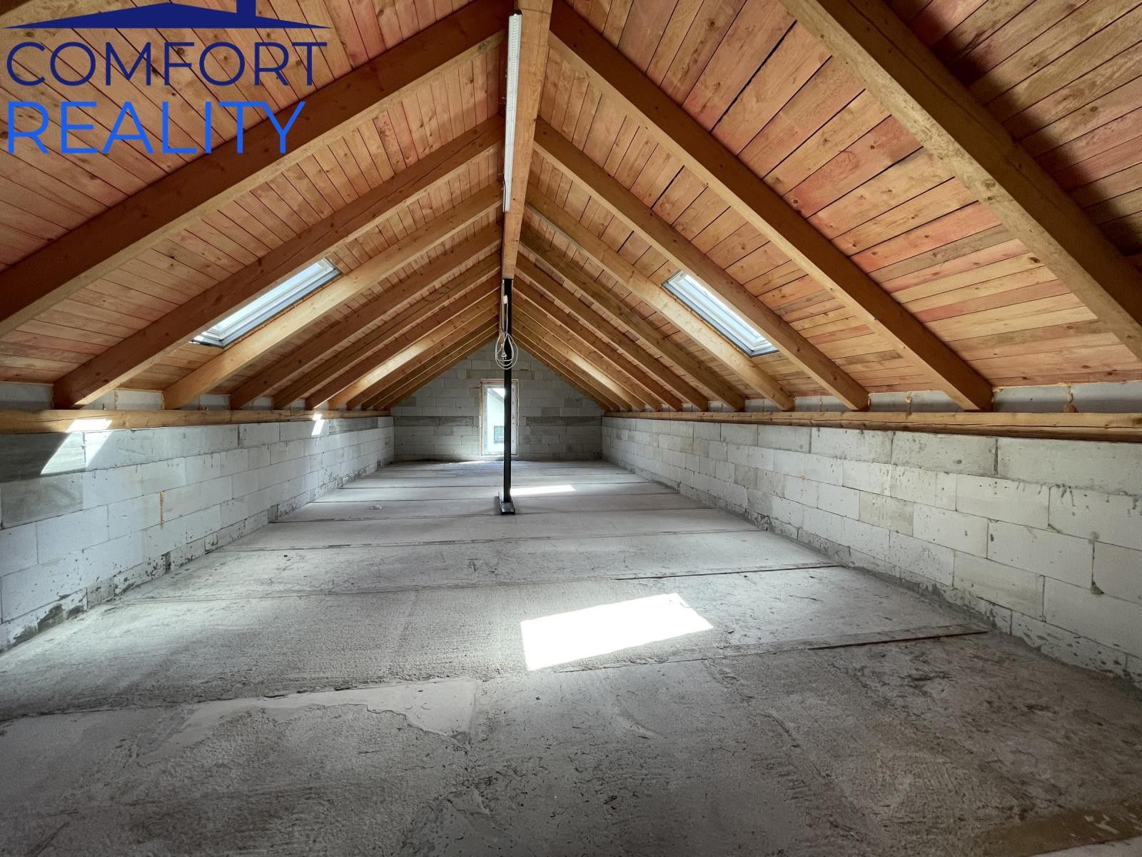 Prodej domu 300 m² - foto 12