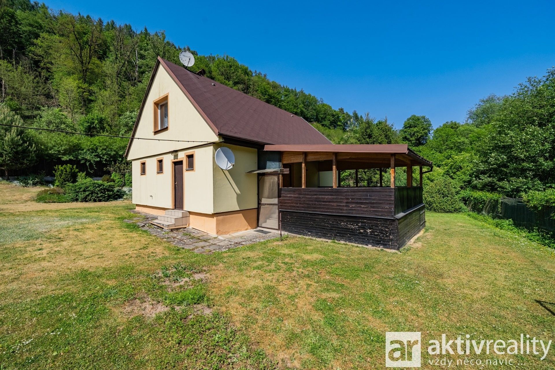 Prodej nemovitosti 150 m² - foto 2