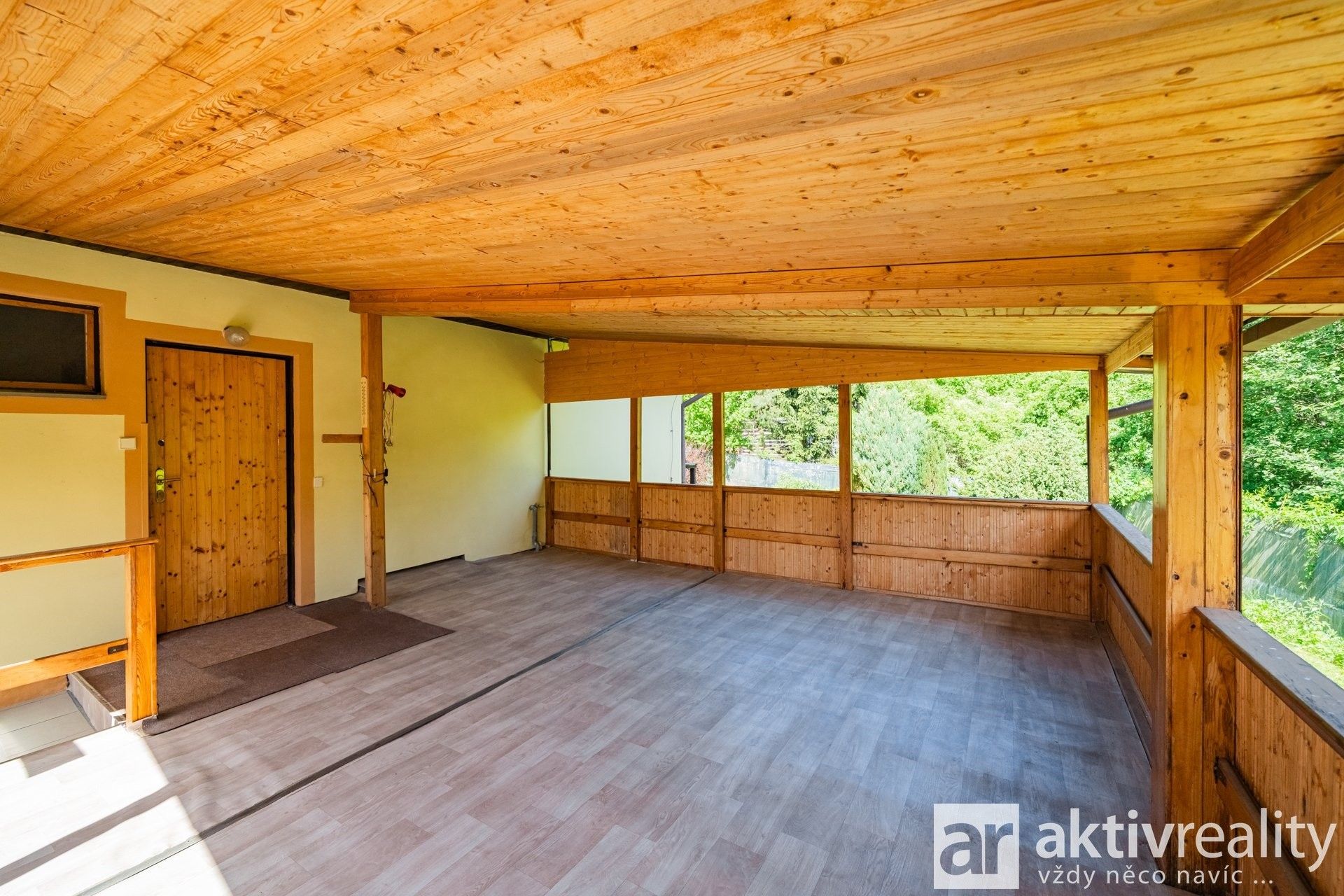 Prodej nemovitosti 150 m² - foto 12