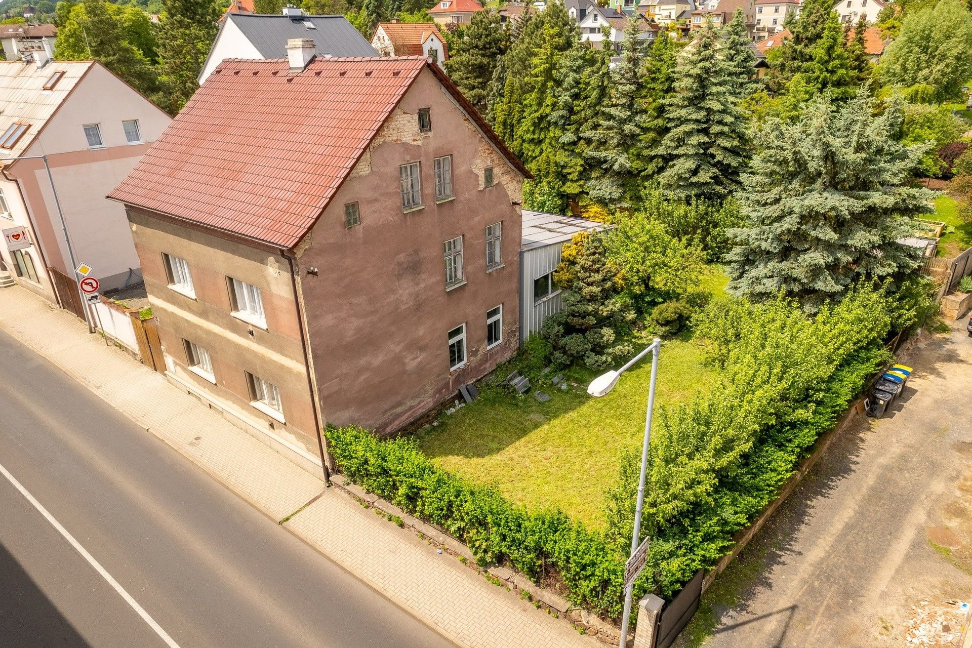 Prodej domu 240 m² - foto 1
