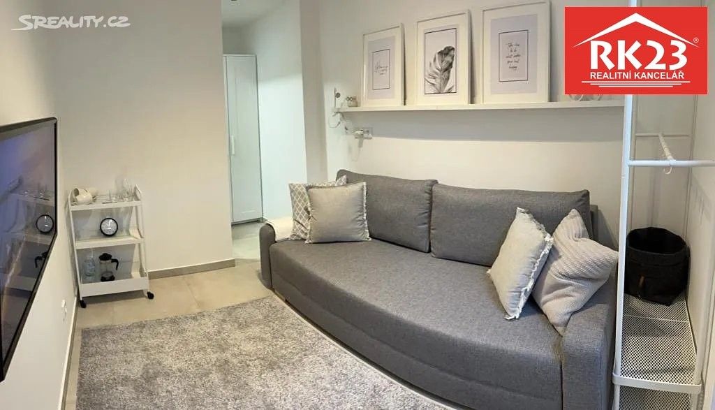 Pronájem nemovitosti 10 m² - foto 2