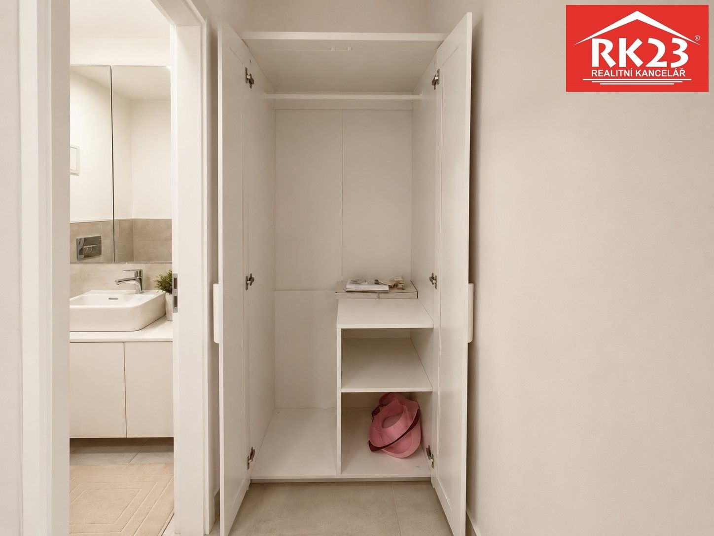 Pronájem nemovitosti 10 m² - foto 8