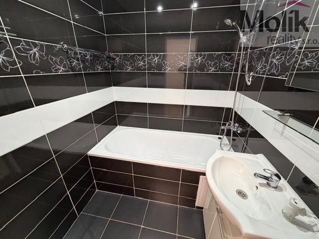 Prodej bytu 3+1 62 m² - foto 11