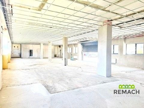 Pronájem komerčního prostoru 450 m² - foto 3
