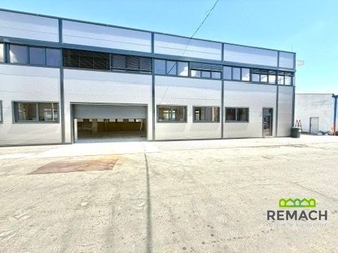 Pronájem komerčního prostoru 450 m² - foto 2