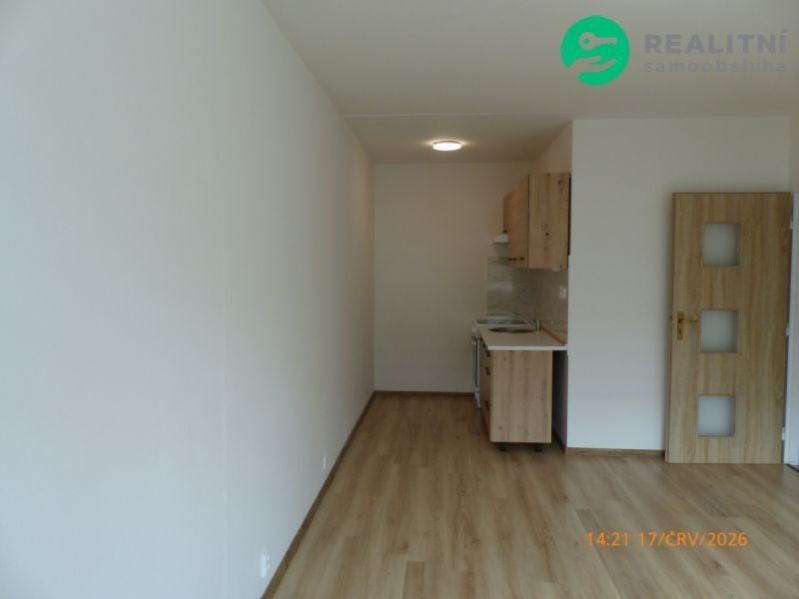 Pronájem bytu 2+kk 40 m² - foto 2