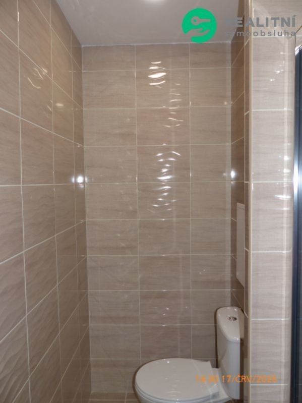 Pronájem bytu 2+kk 40 m² - foto 9