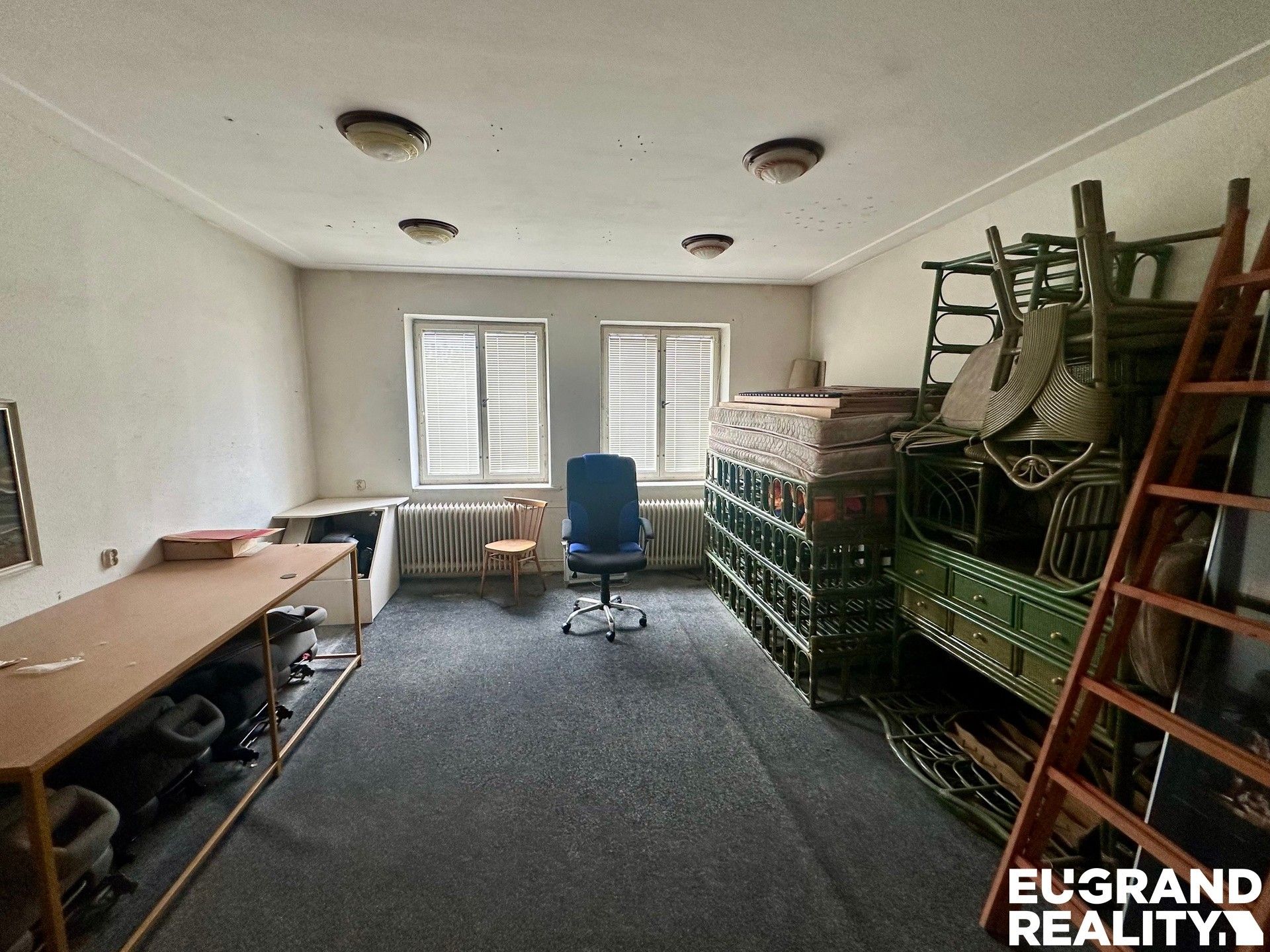 Pronájem komerčního prostoru 2400 m² - foto 9