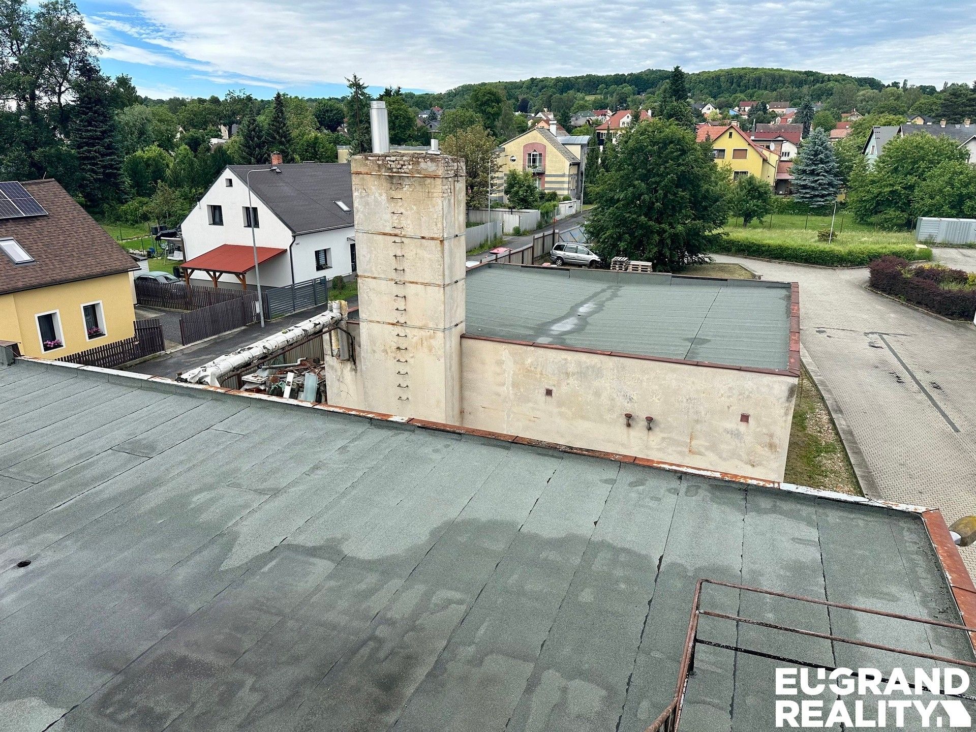 Pronájem komerčního prostoru 2400 m² - foto 30