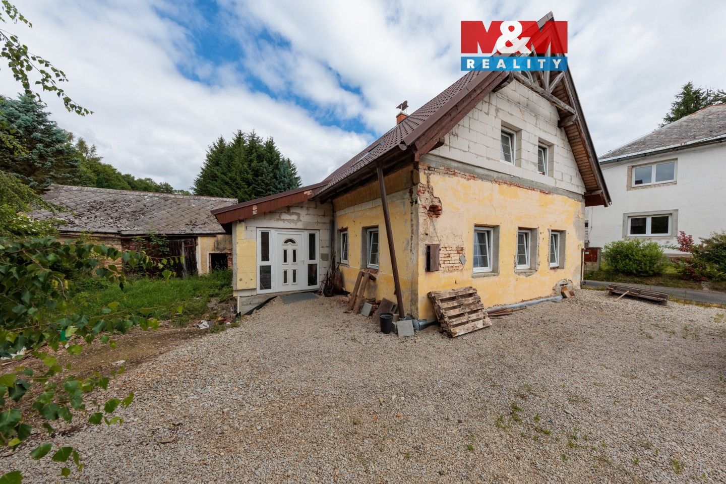 Prodej domu 180 m² - foto 1