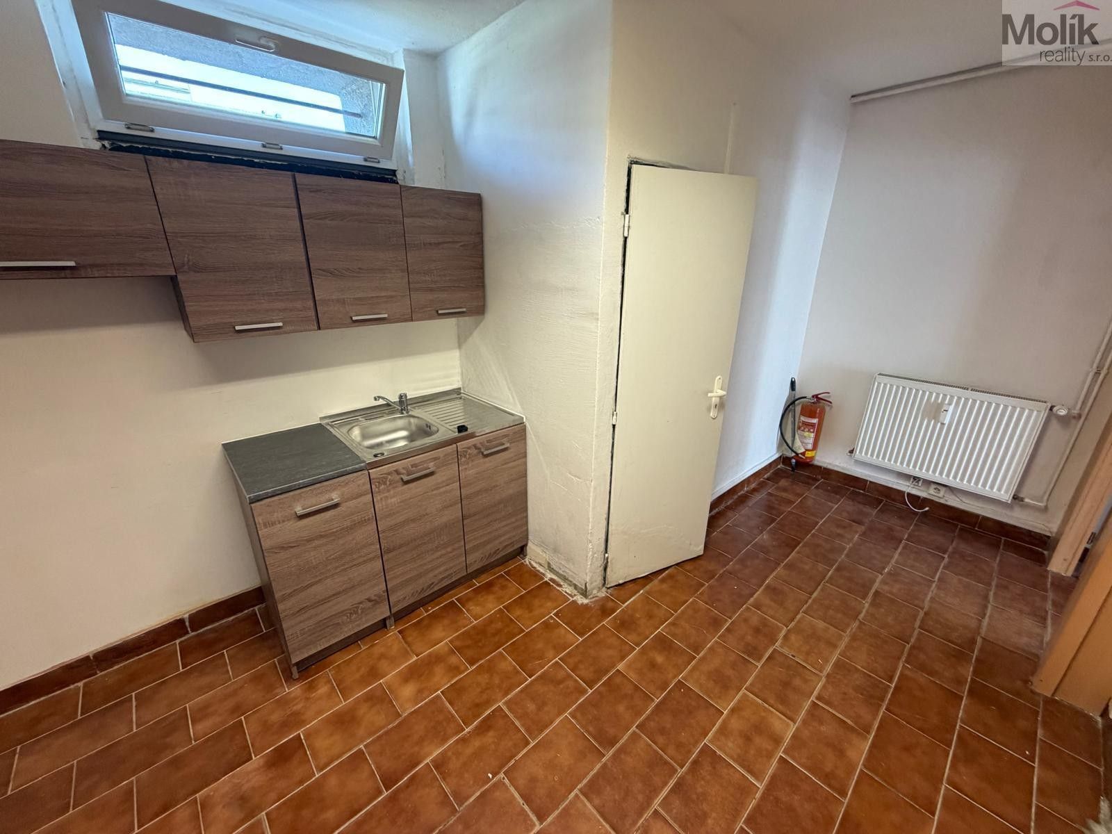 Pronájem komerčního prostoru 51 m² - foto 4