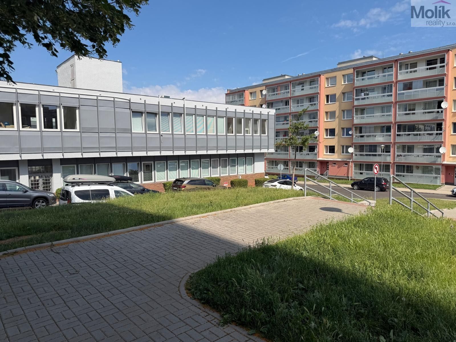 Pronájem komerčního prostoru 51 m² - foto 13