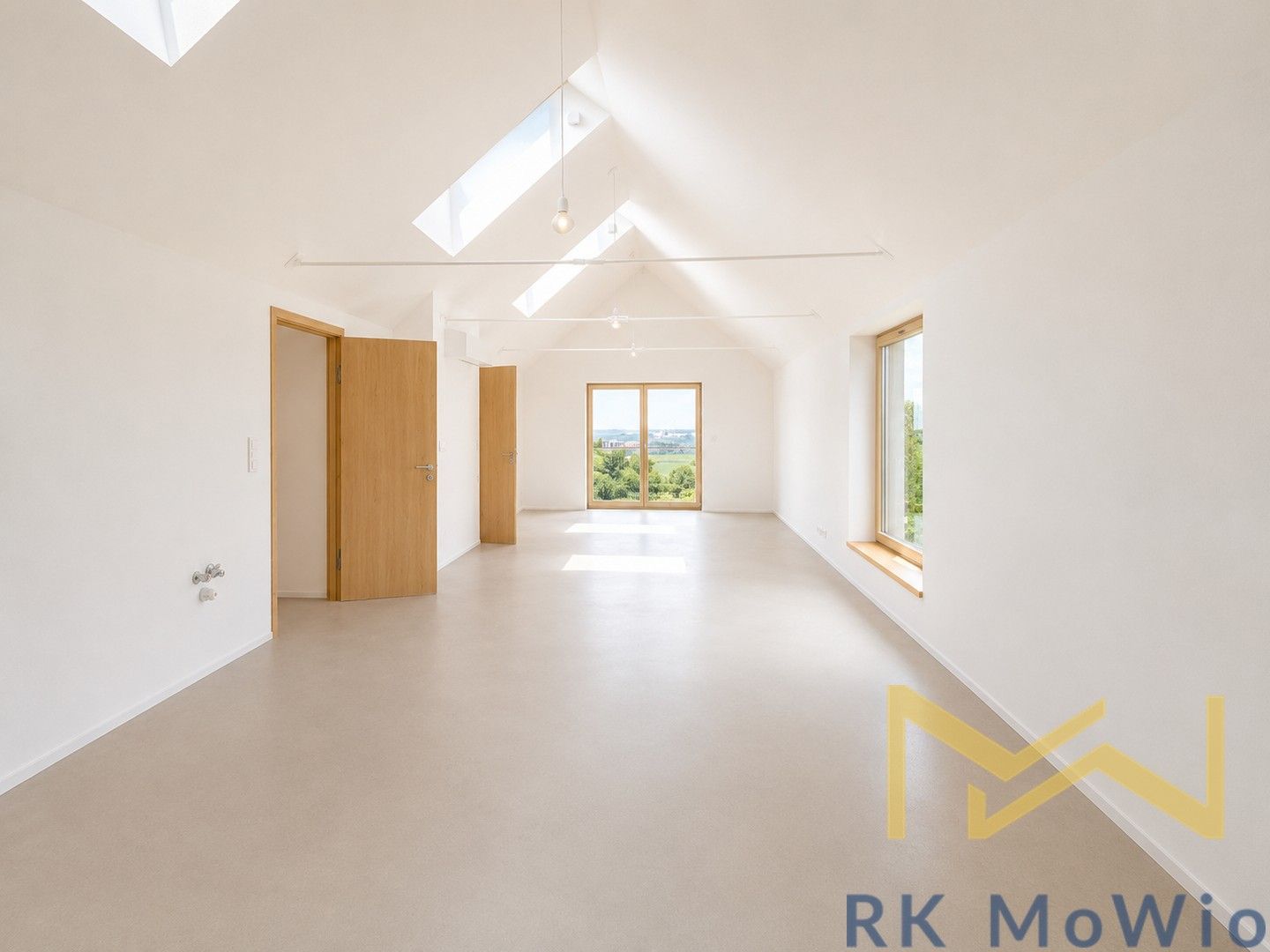 Pronájem domu 286 m² - foto 3
