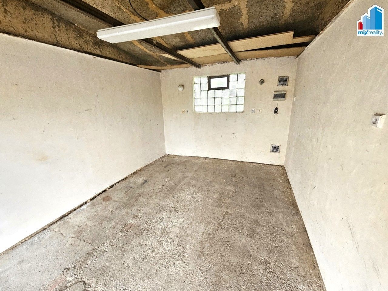 Pronájem nemovitosti 17 m² - foto 3