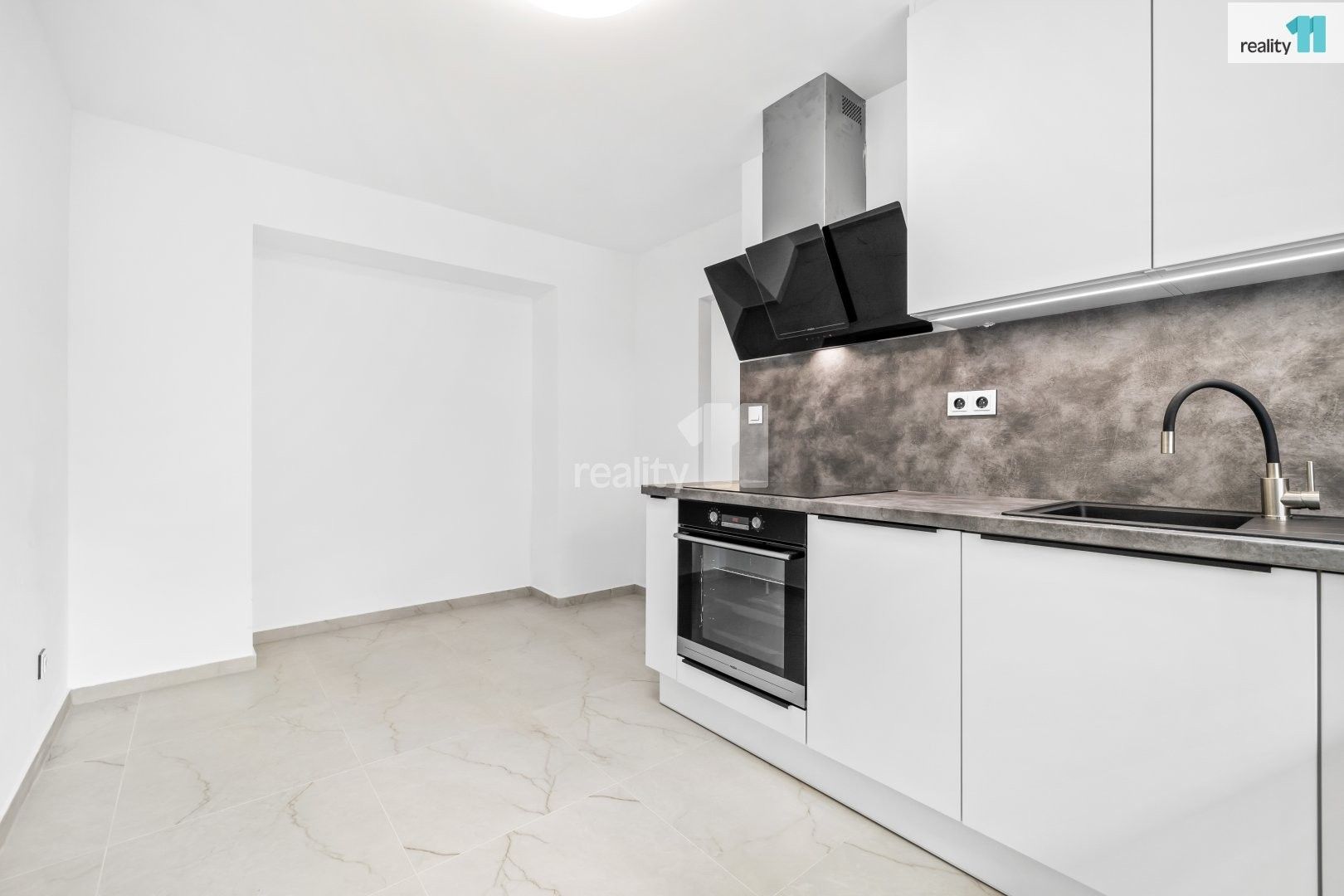 Prodej bytu 3+1 65 m² - foto 17