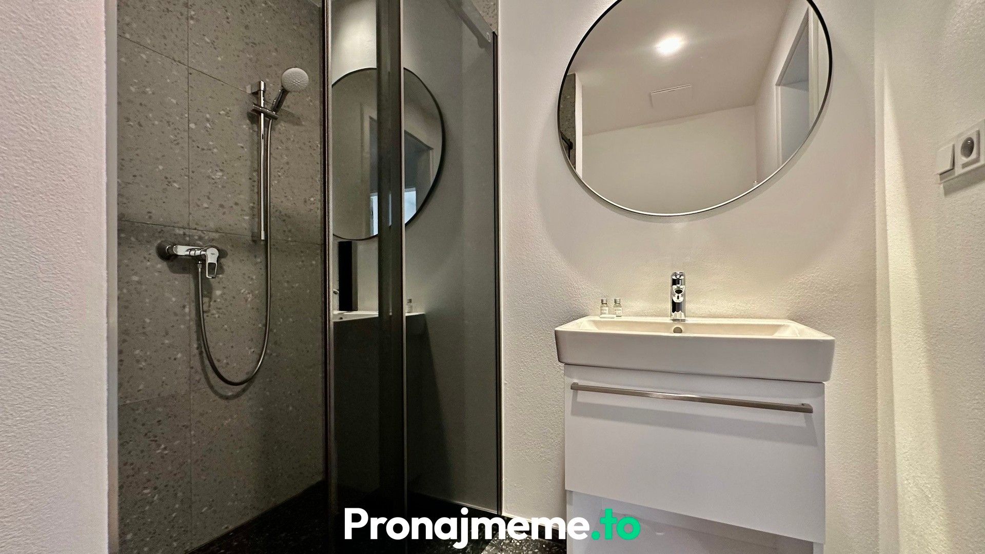 Pronájem bytu 1+kk 34 m² - foto 8