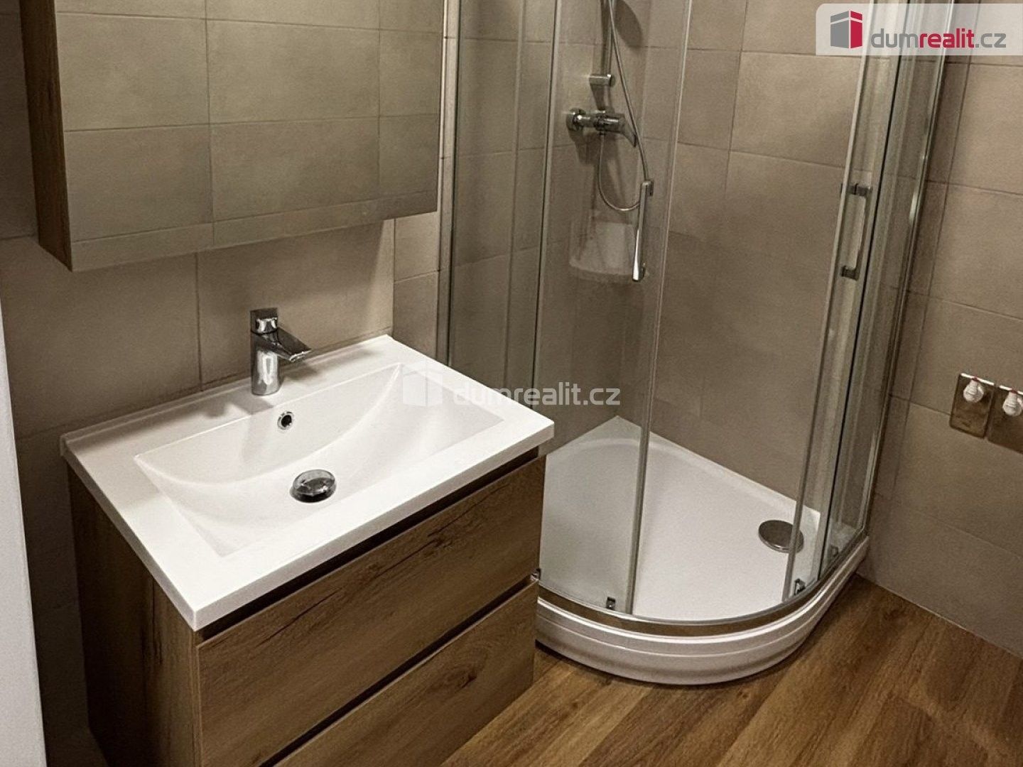 Pronájem bytu 2+1 66 m² - foto 5