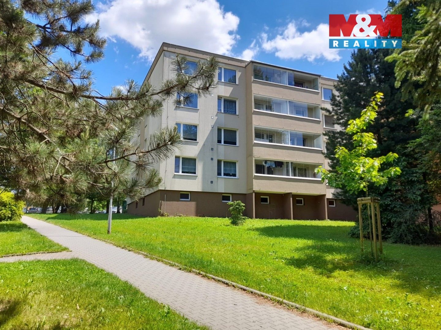 Pronájem bytu 3+1 73 m² - foto 3