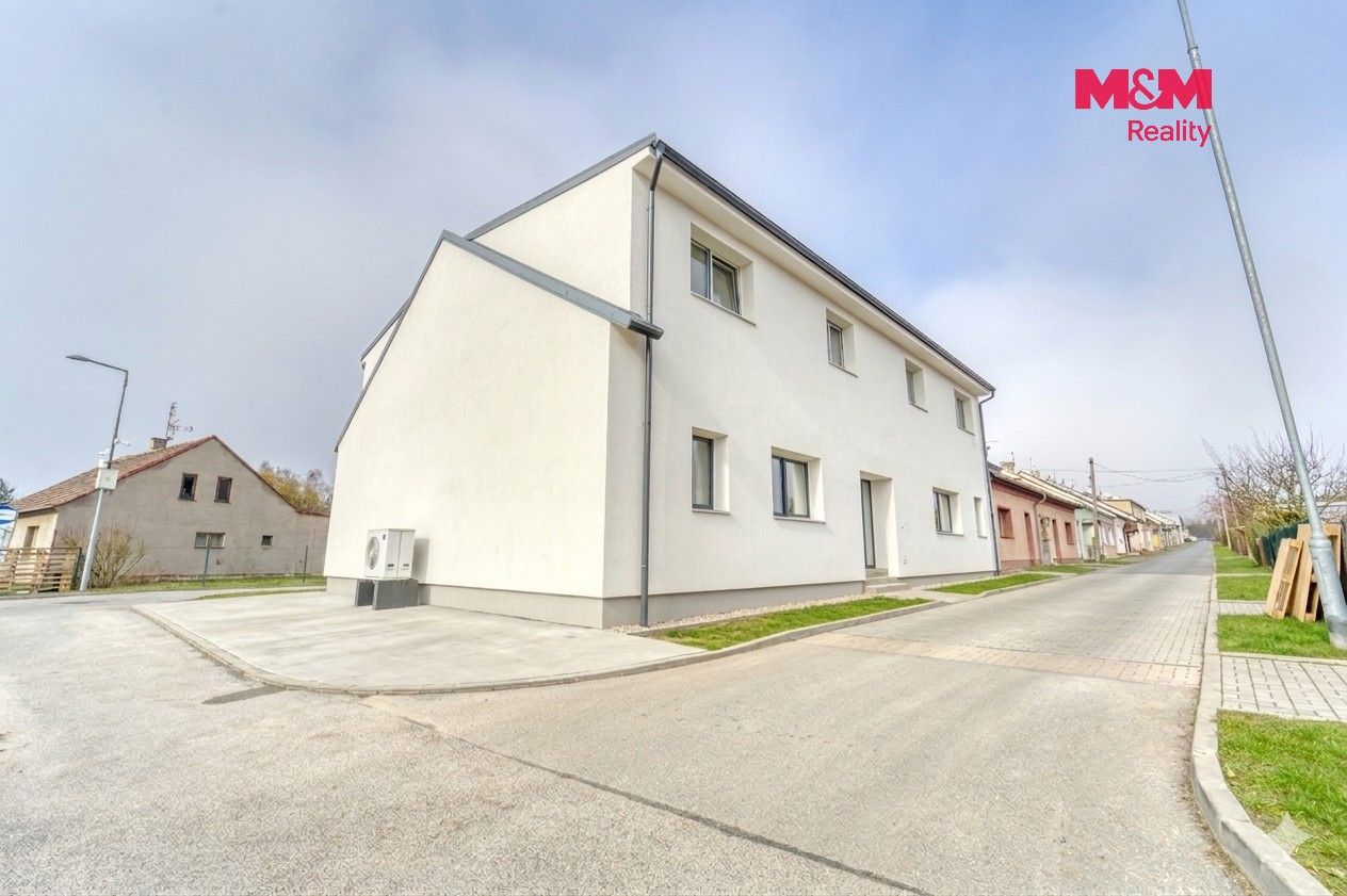 Pronájem bytu 2+kk 40 m² - foto 3