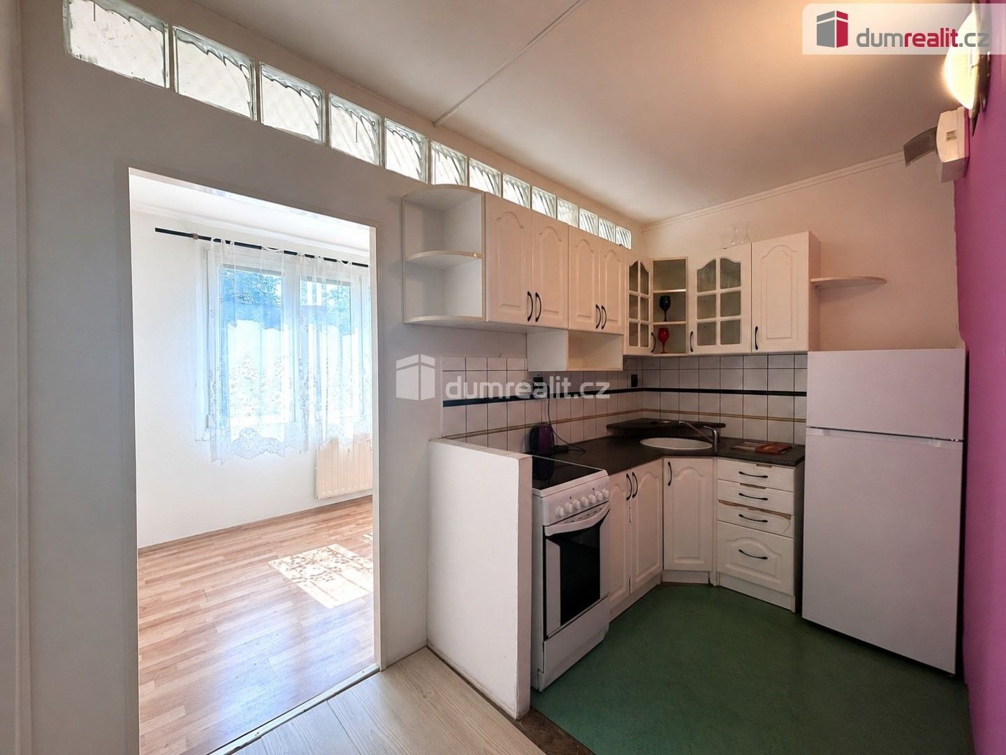 Prodej bytu 1+1 37 m² - foto 4