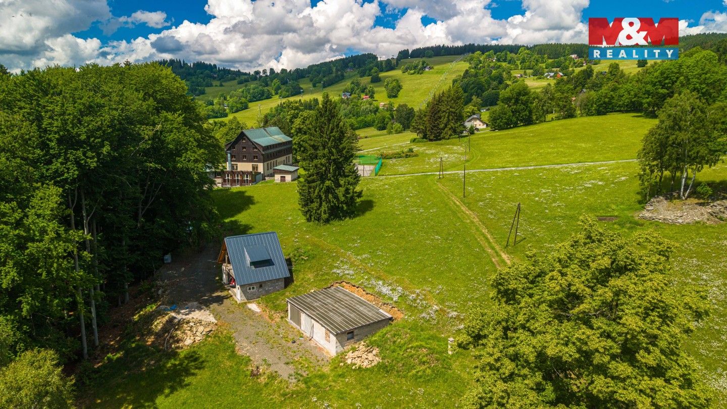 Prodej domu 251 m² - foto 2