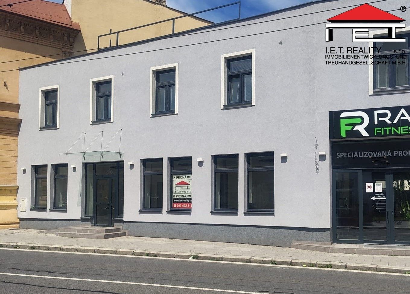 Pronájem komerčního prostoru 94 m² - foto 2