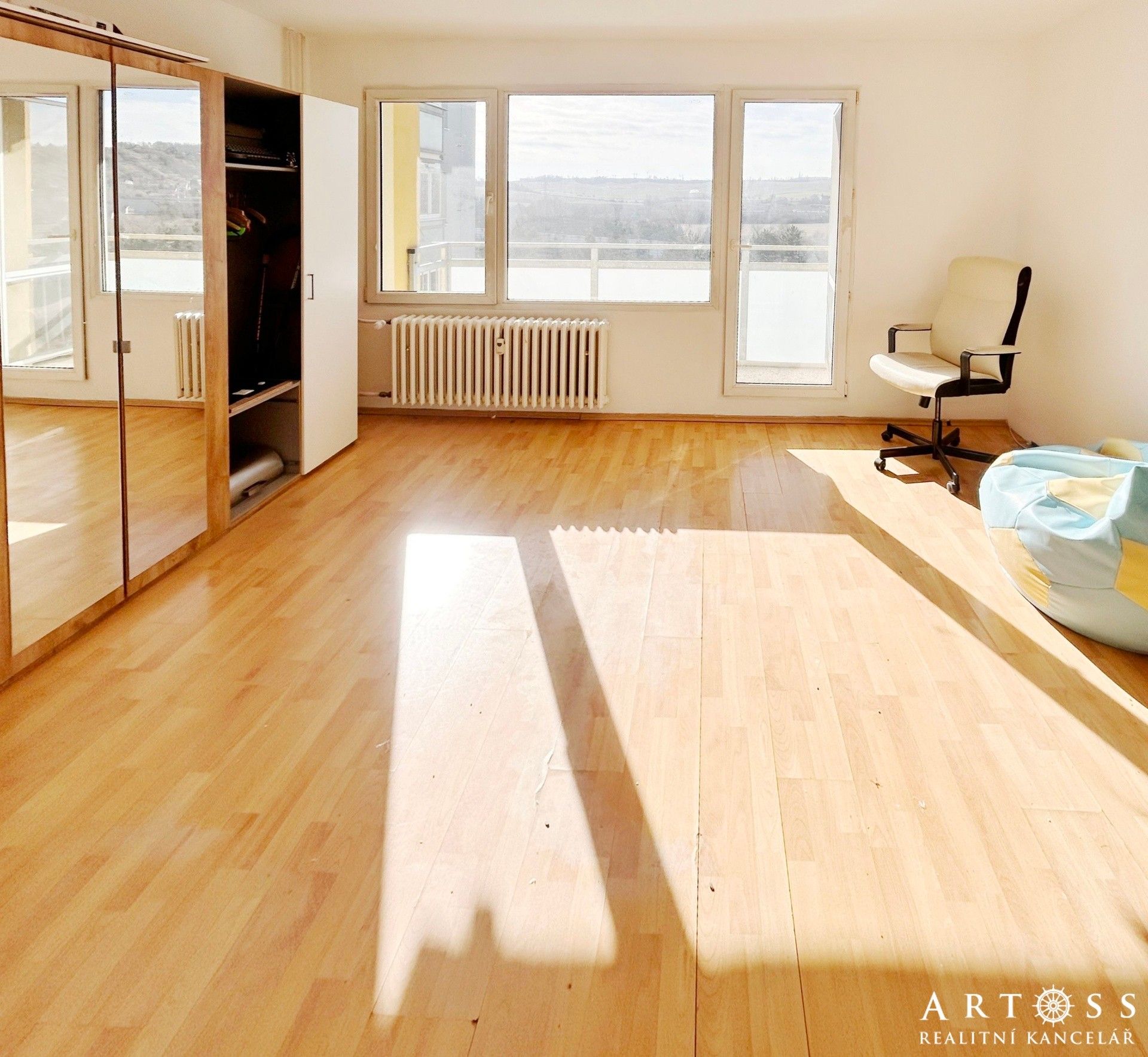 Prodej bytu 3+1 75 m² - foto 1