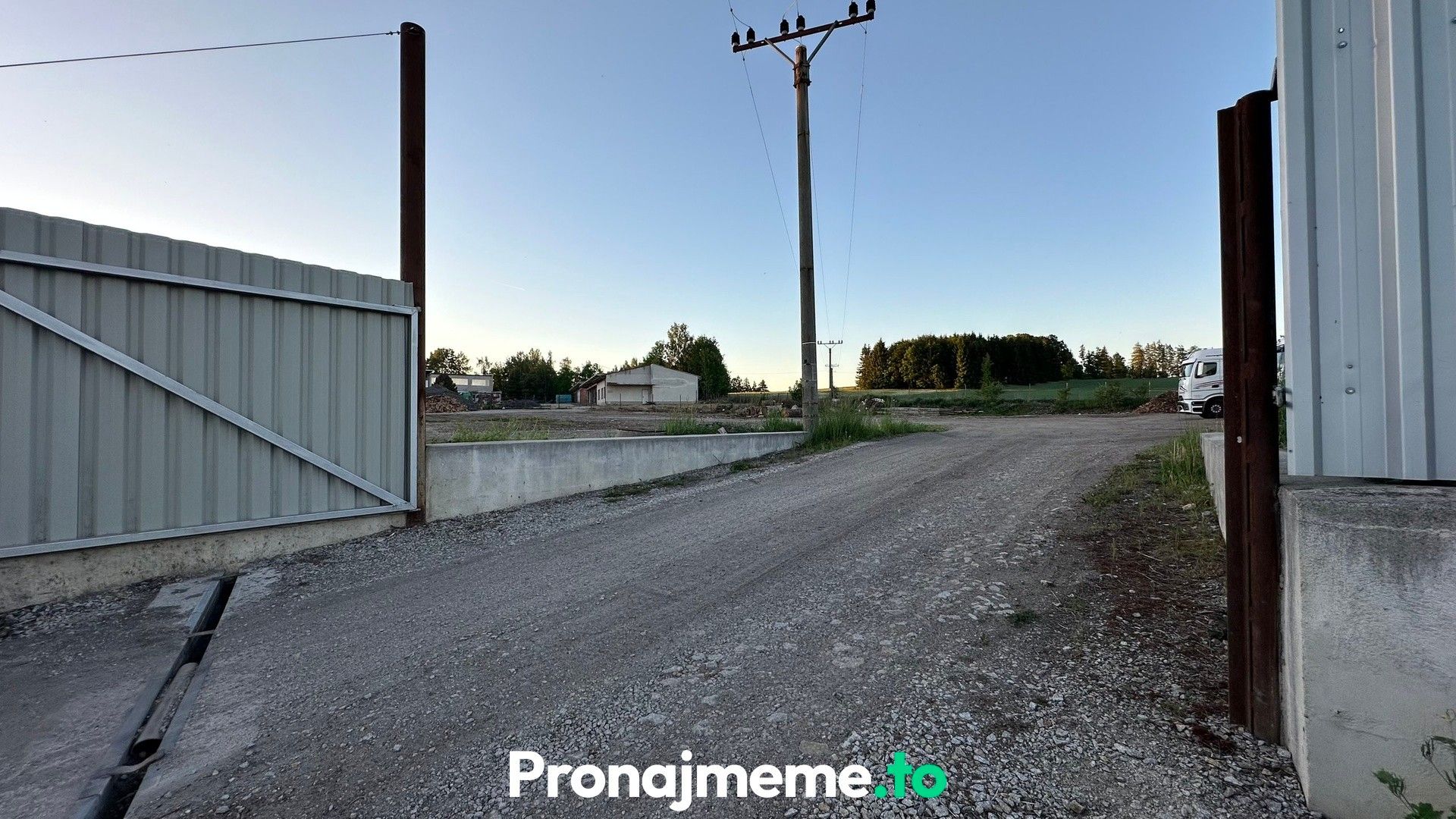 Pronájem pozemku 2700 m² - foto 7