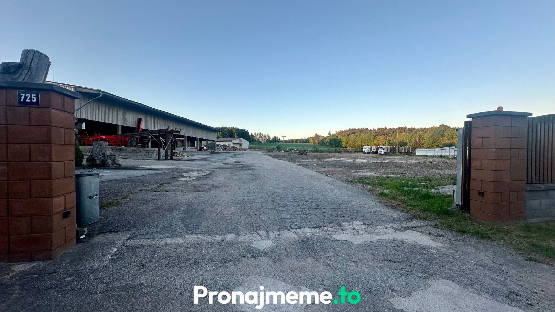 Pronájem pozemku 2700 m² - foto 4