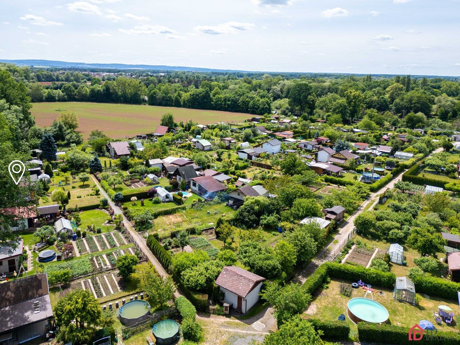 Prodej pozemku 300 m² - foto 3
