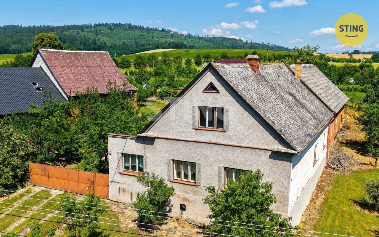 Prodej domu 260 m² - foto 1