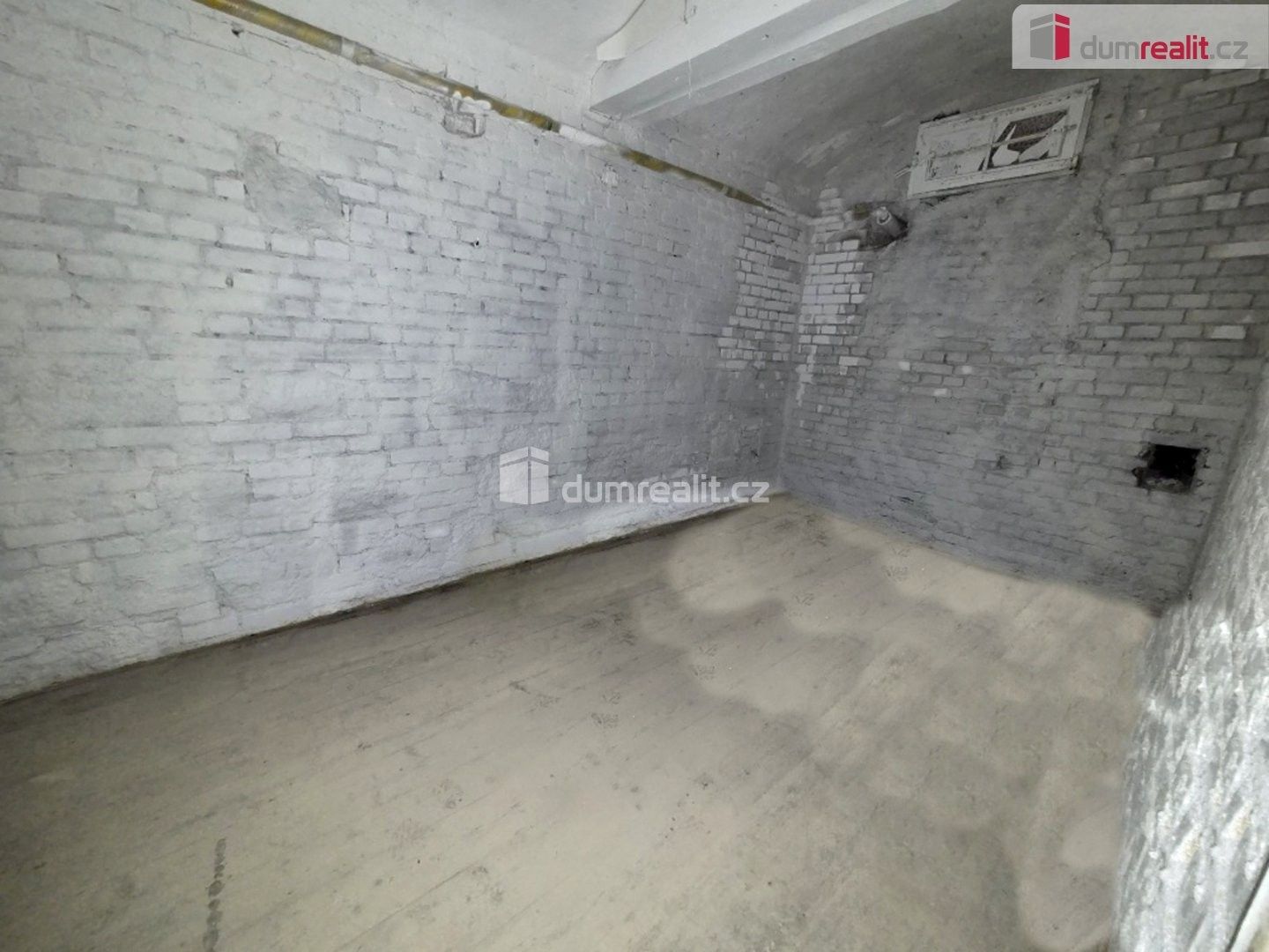 Prodej nemovitosti 228 m² - foto 8