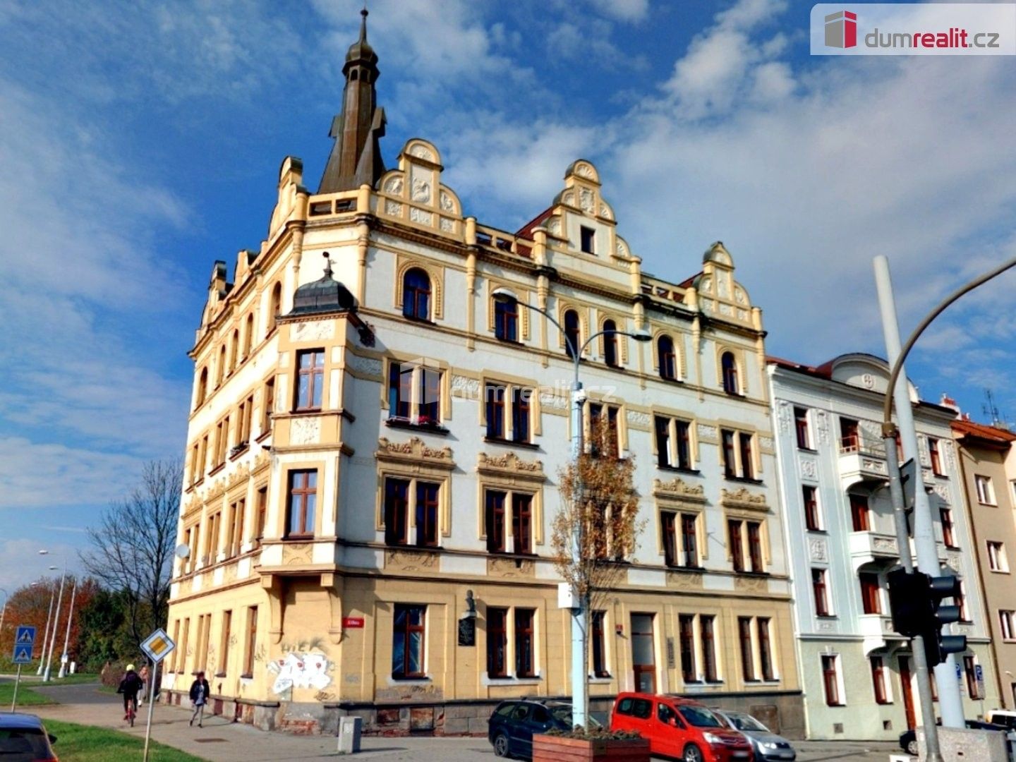 Prodej bytu 4+kk 105 m² - foto 1