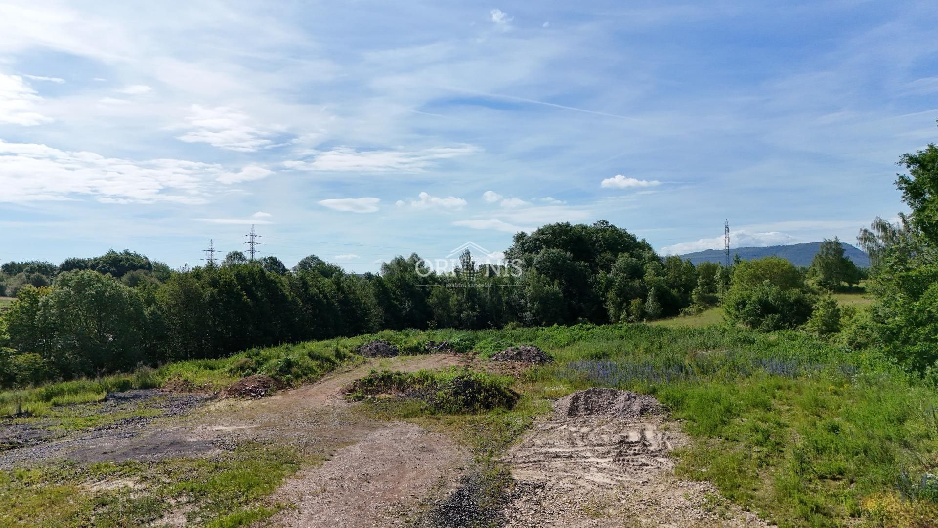 Prodej pozemku 5674 m² - foto 4