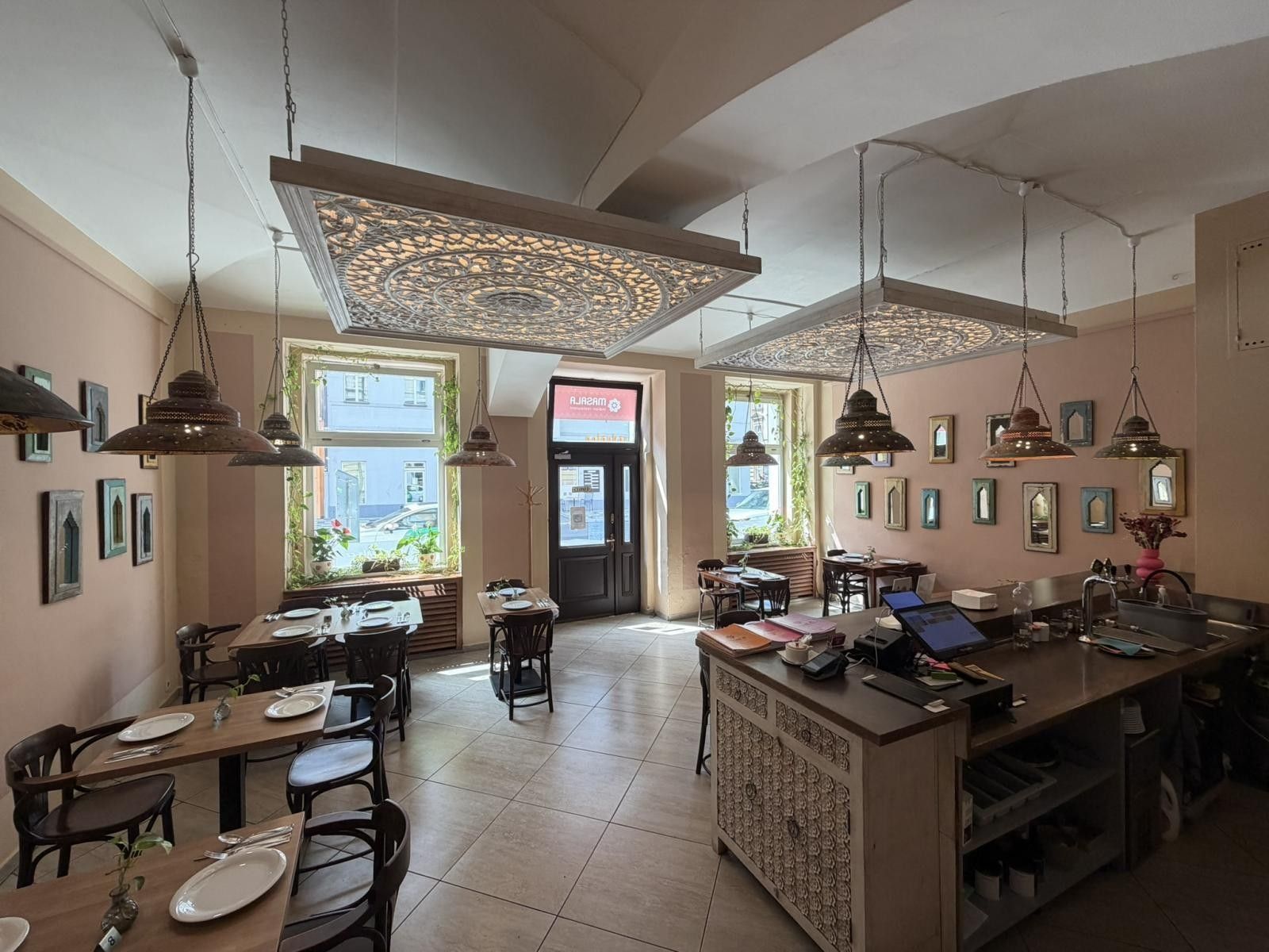 Pronájem komerčního prostoru 300 m² - foto 5