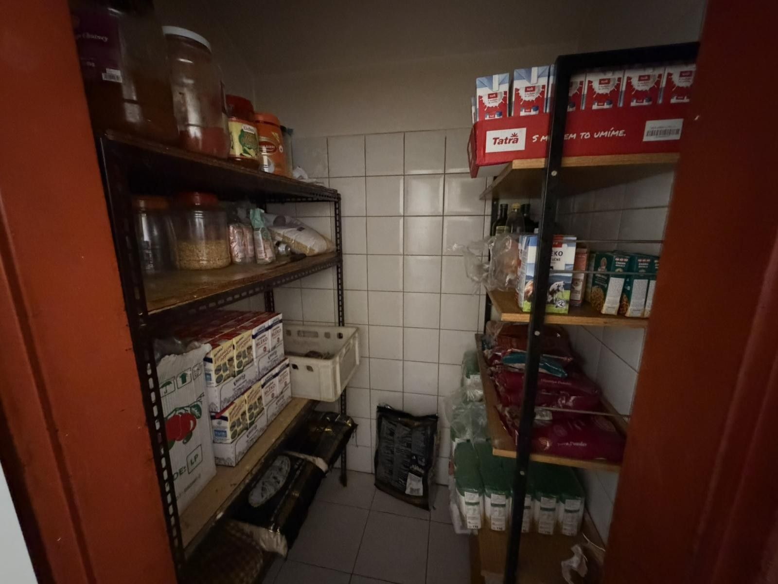 Pronájem komerčního prostoru 300 m² - foto 19