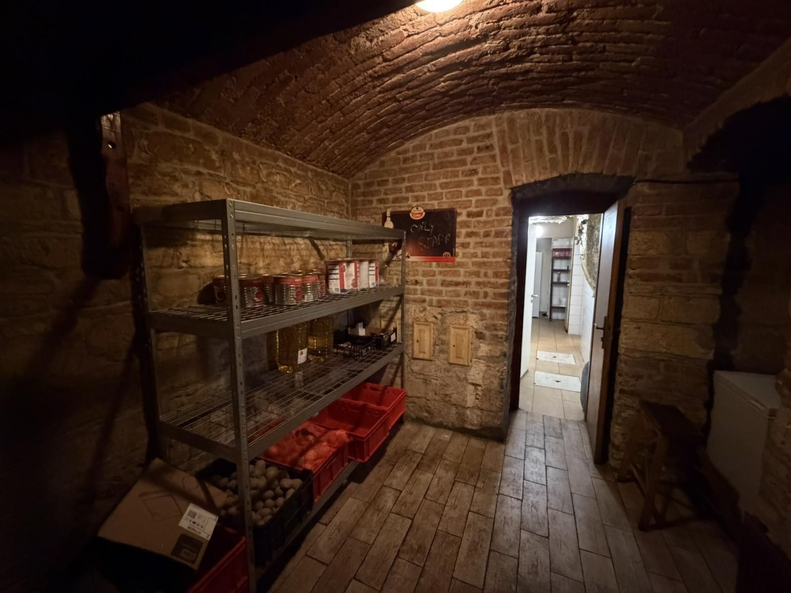 Pronájem komerčního prostoru 300 m² - foto 21