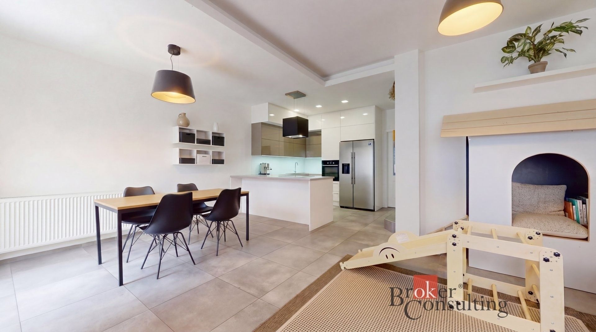 Prodej domu 140 m² - foto 1
