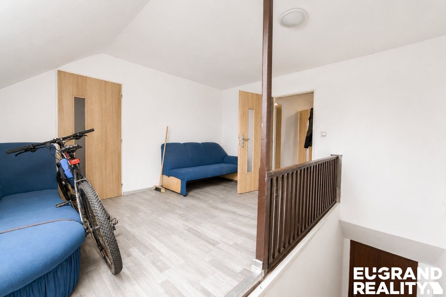 Prodej komerčního prostoru 330 m² - foto 7