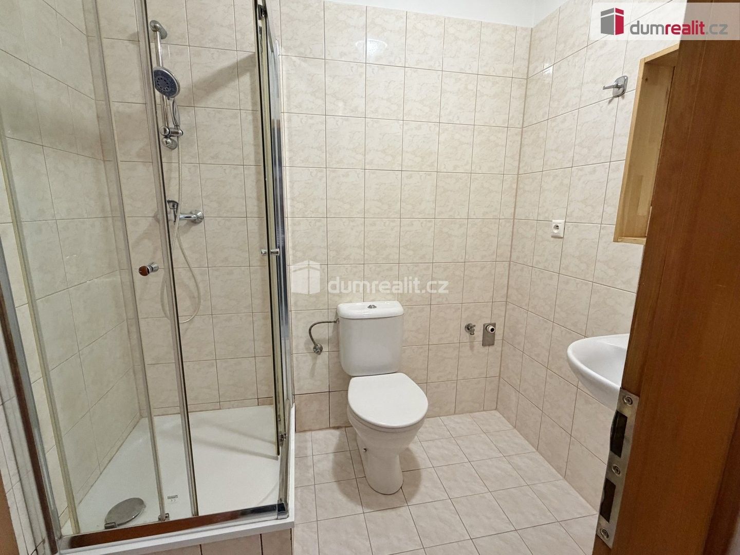 Prodej komerčního prostoru 85 m² - foto 7
