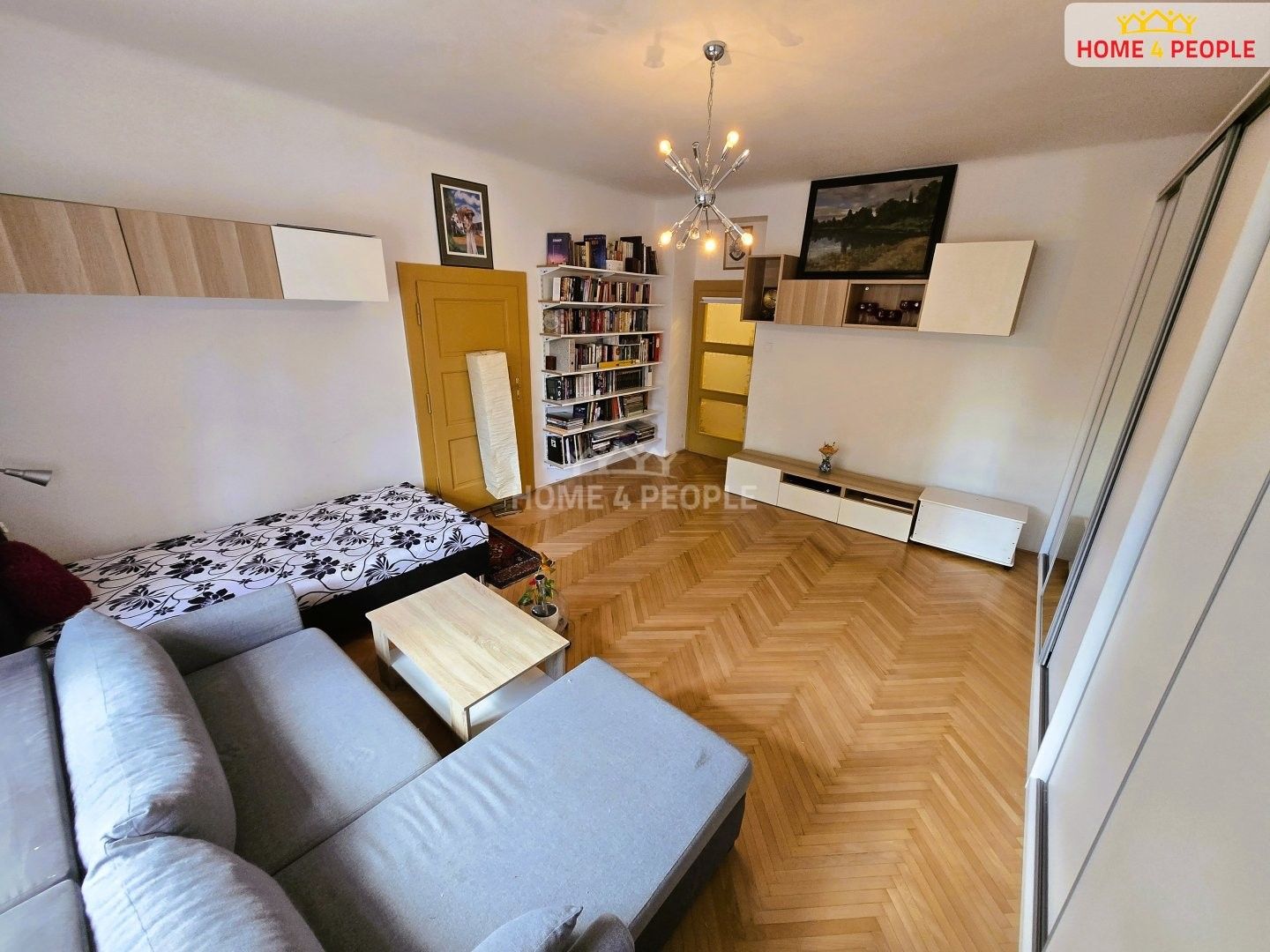 Prodej bytu 3+1 89 m² - foto 1