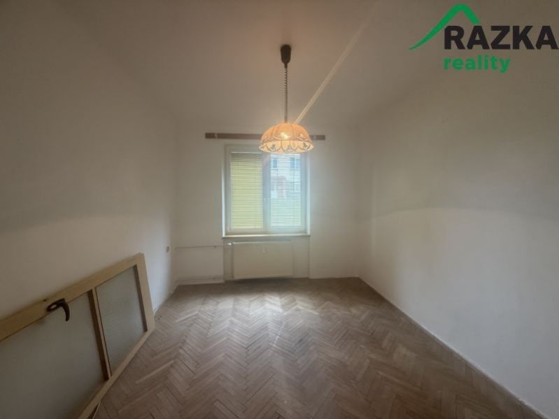Pronájem bytu 3+1 66 m² - foto 5