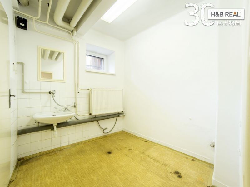 Prodej komerčního prostoru 59 m² - foto 7