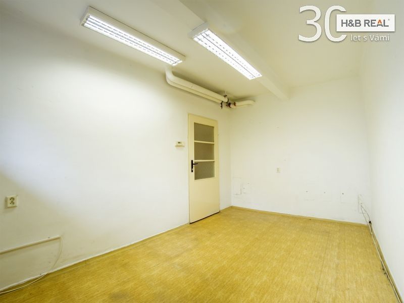 Prodej komerčního prostoru 59 m² - foto 11